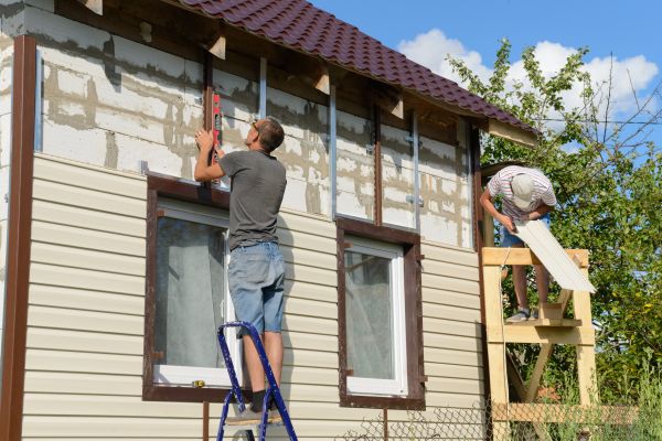 Cost of Handyman Siding Repair in Kent