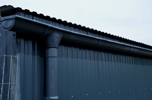 Cost of Metal Siding Replacement in Kent